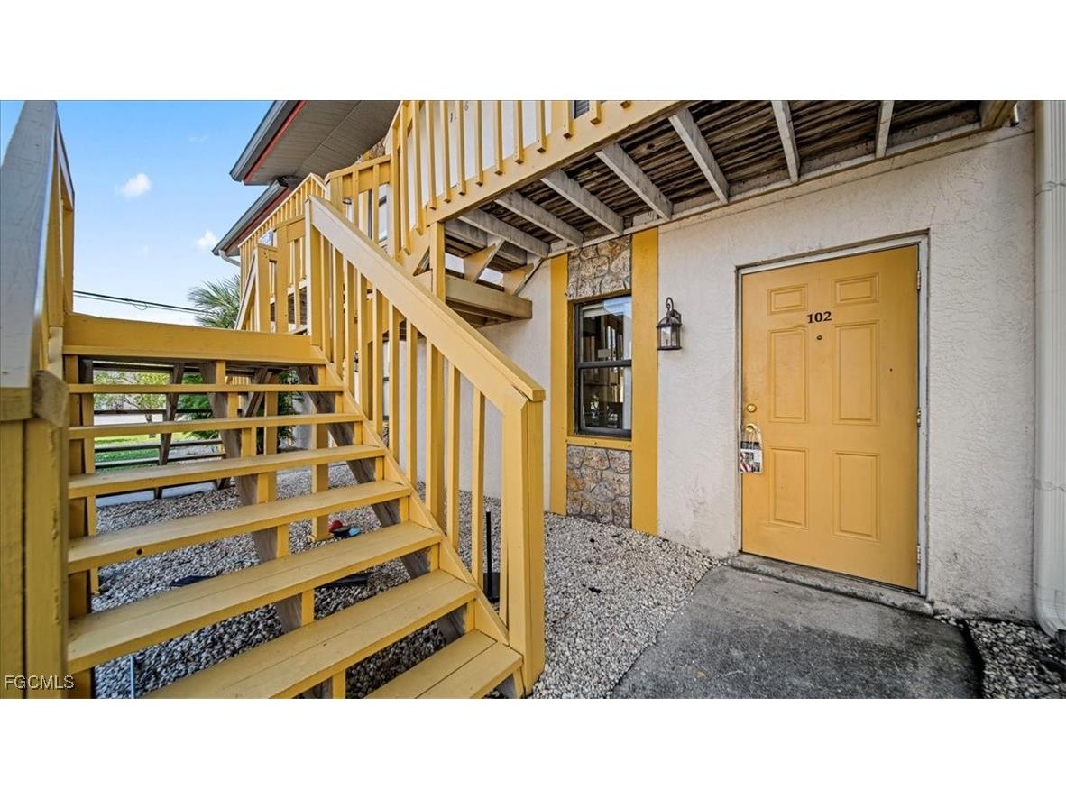 1126 SE 8th Street Cape Coral FL 33990 2025021340 image5