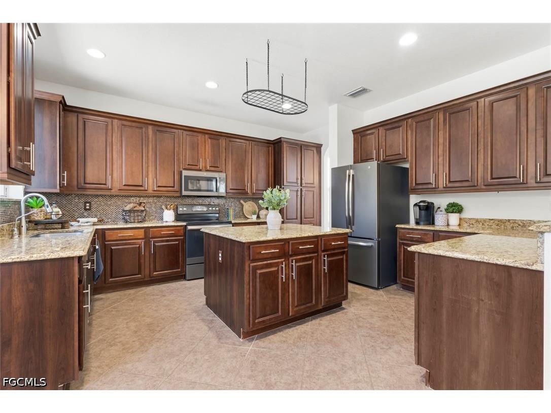 11260 Sparkleberry Drive Fort Myers FL 33913 2026014881 image16