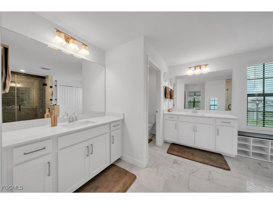 11264 Canopy Loop Fort Myers FL 33913 2025014928 image34