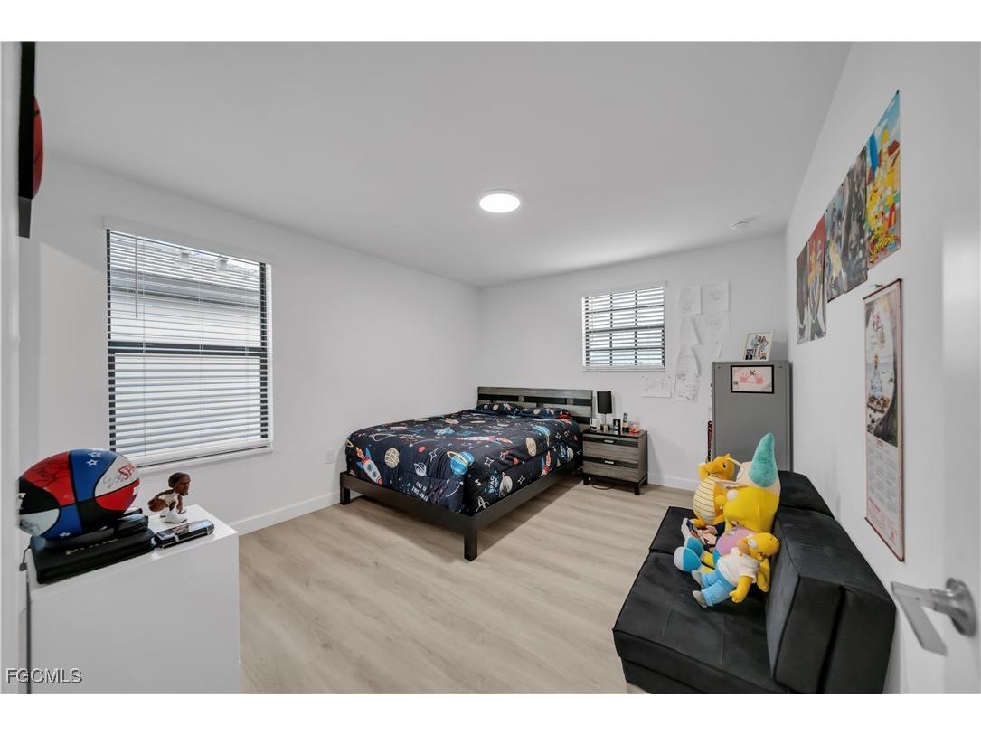 11264 Canopy Loop Fort Myers FL 33913 2025014928 image43