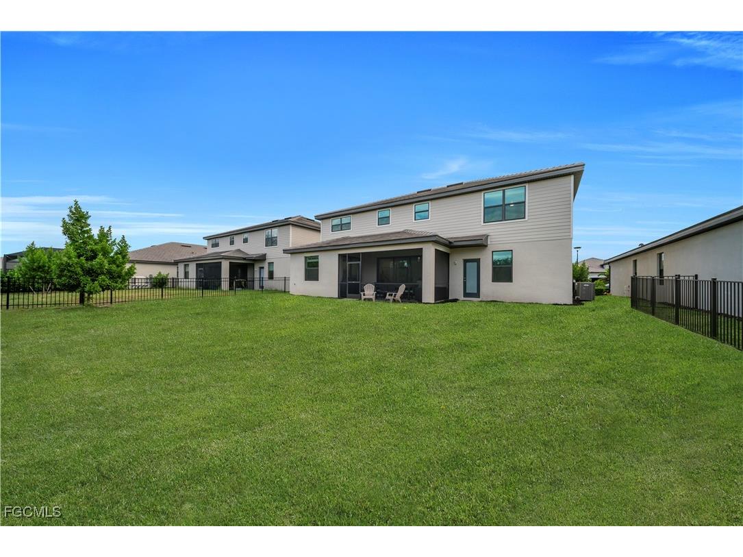 11264 Canopy Loop Fort Myers FL 33913 2025014928 image49