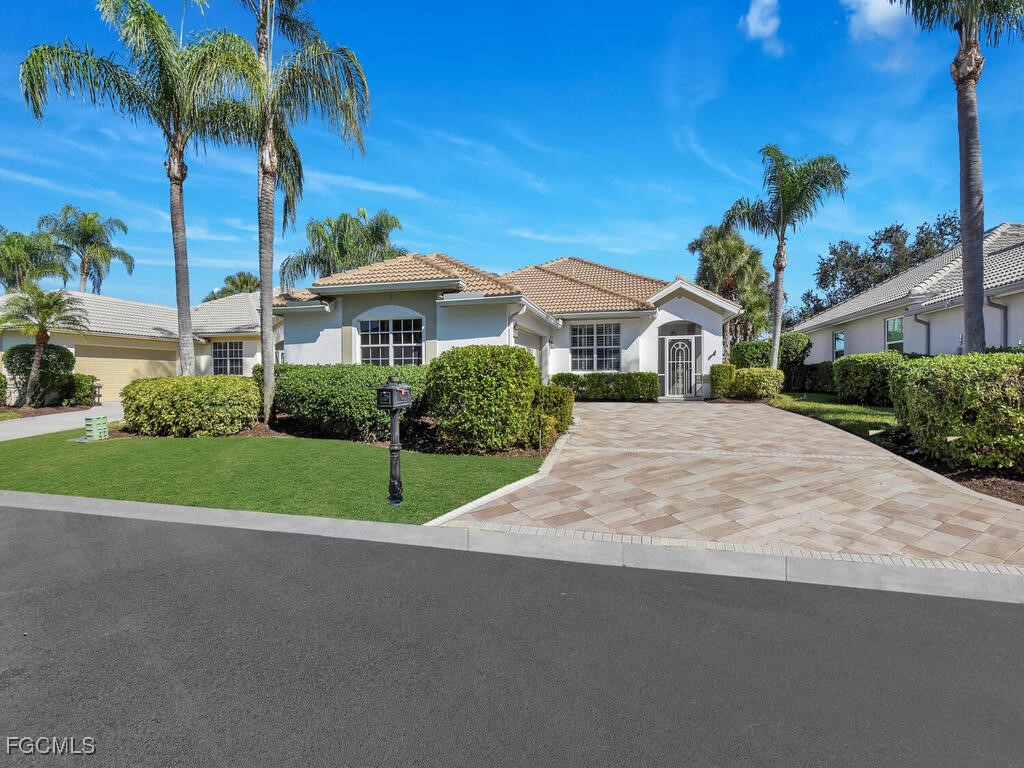 11268 Callaway Greens Drive Fort Myers FL 33913 2025021599 image33