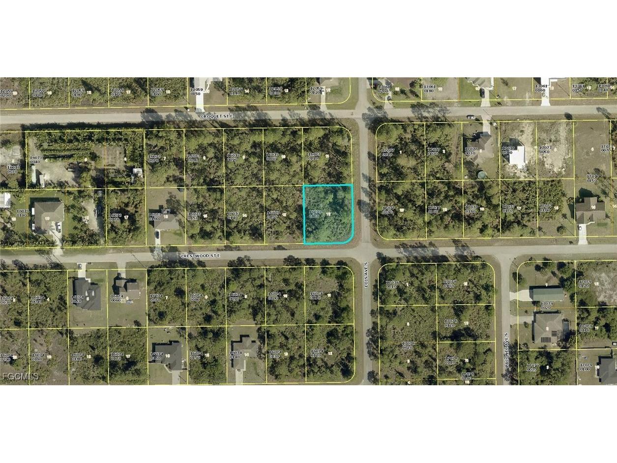 1127 Crestwood Street E Lehigh Acres FL 33974 2026004397 image1