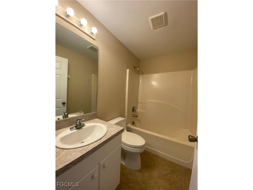 1127 Gilbert Avenue S Lehigh Acres FL 33973 2025023424 image13