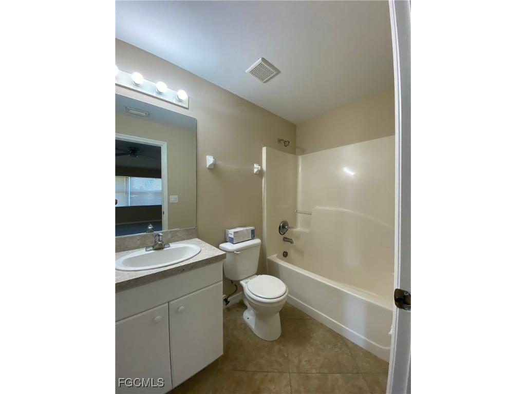 1127 Gilbert Avenue S Lehigh Acres FL 33973 2025023424 image6