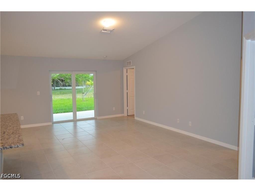 1127 NE 10th Street Cape Coral FL 33909 2026025965 image5