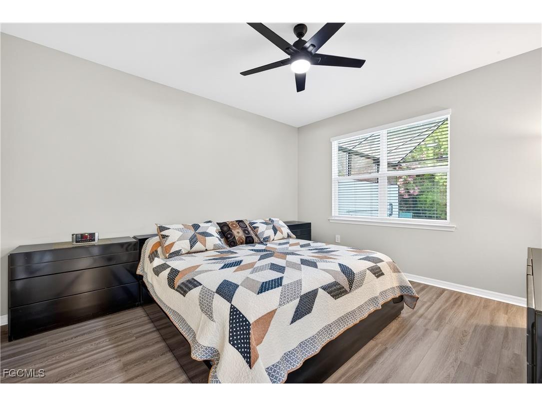 1127 S Town And River Drive Fort Myers FL 33919 2025024364 image21