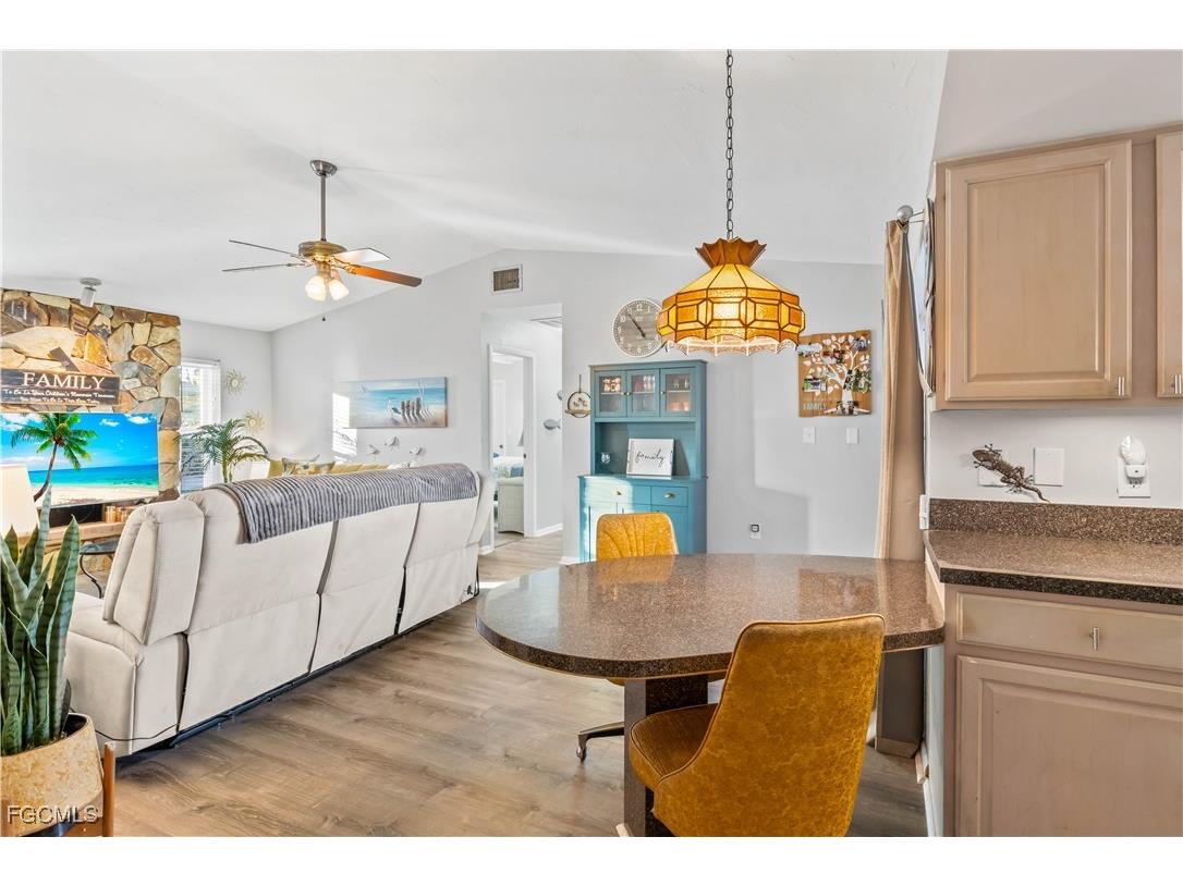 1127 SE 21st Terrace Cape Coral FL 33990 2026001772 image12