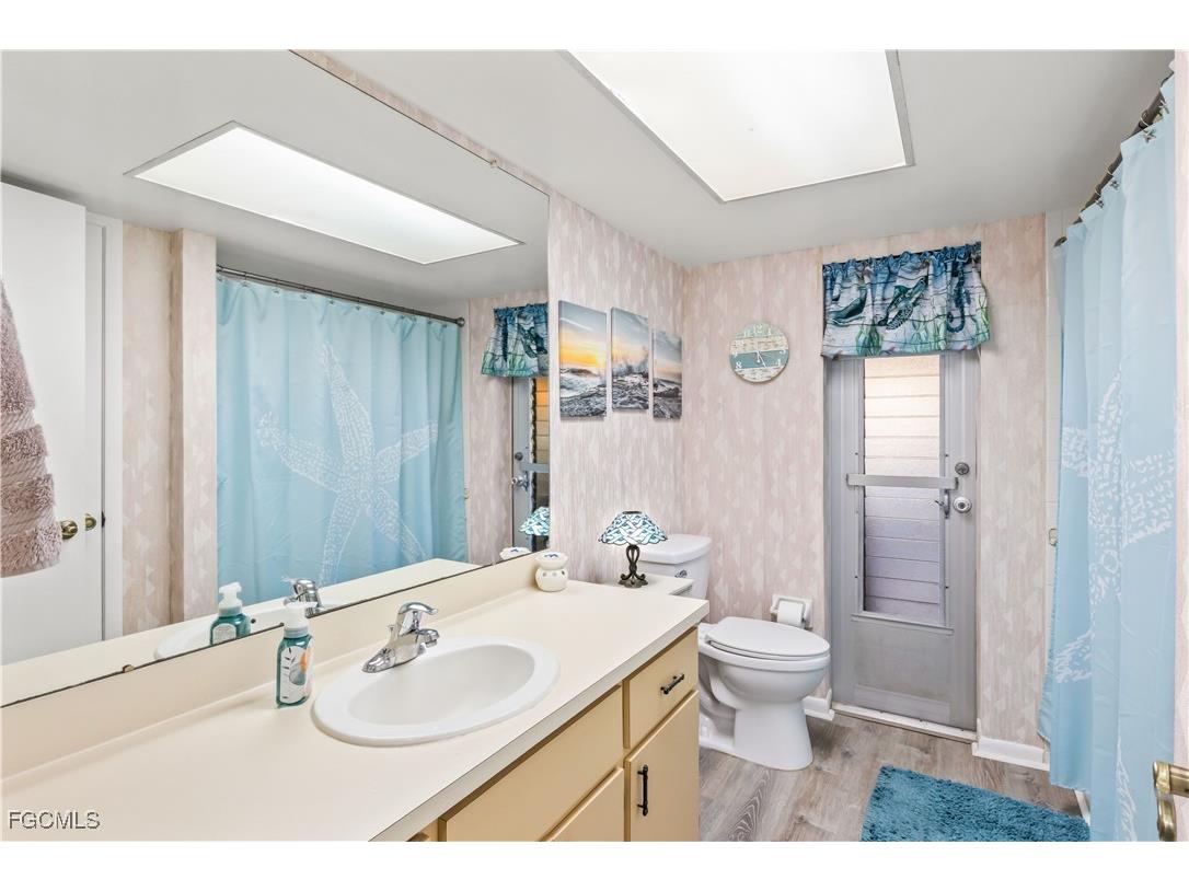 1127 SE 21st Terrace Cape Coral FL 33990 2026001772 image24