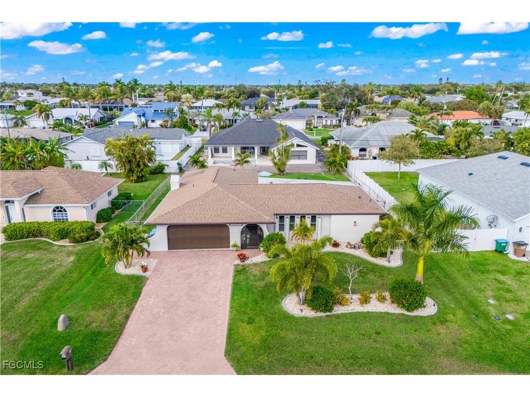 1127 SE 21st Terrace Cape Coral FL 33990 2026001772 image35