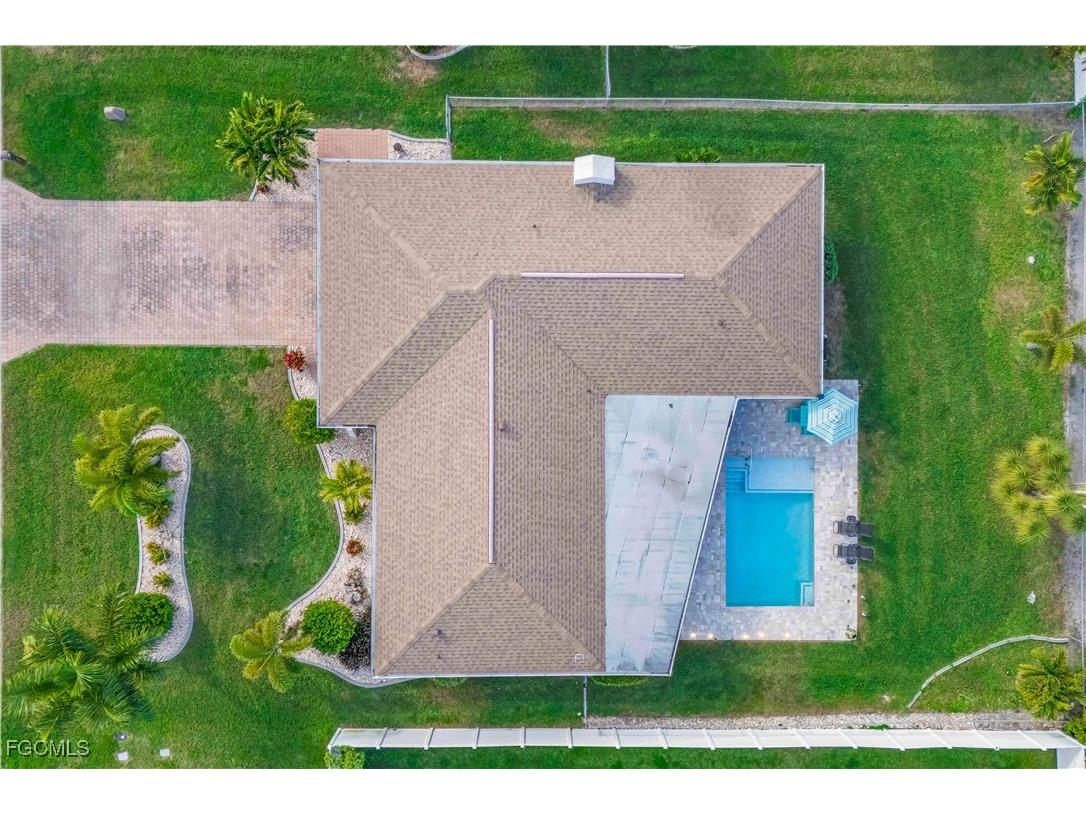 1127 SE 21st Terrace Cape Coral FL 33990 2026001772 image37