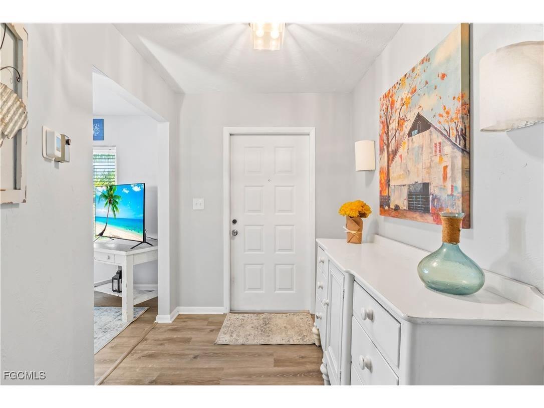 1127 SE 21st Terrace Cape Coral FL 33990 2026001772 image8