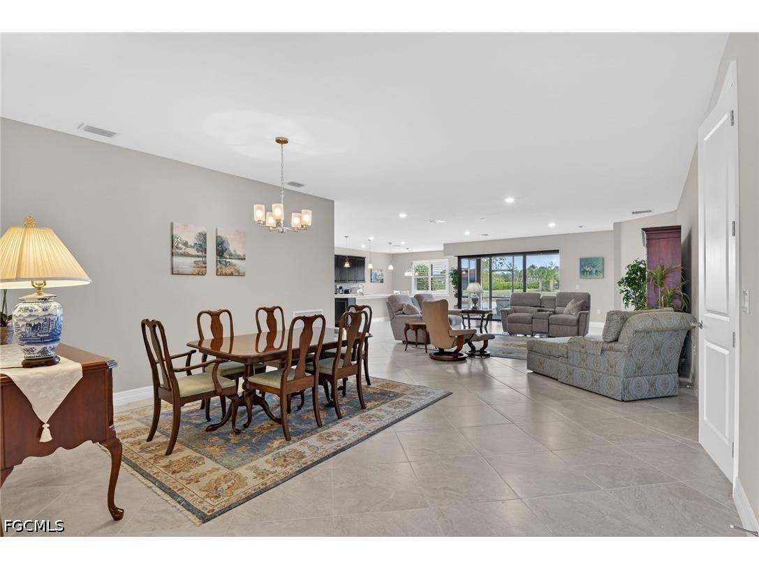 11279 Thurston Chase Fort Myers FL 33913 2026016565 image2