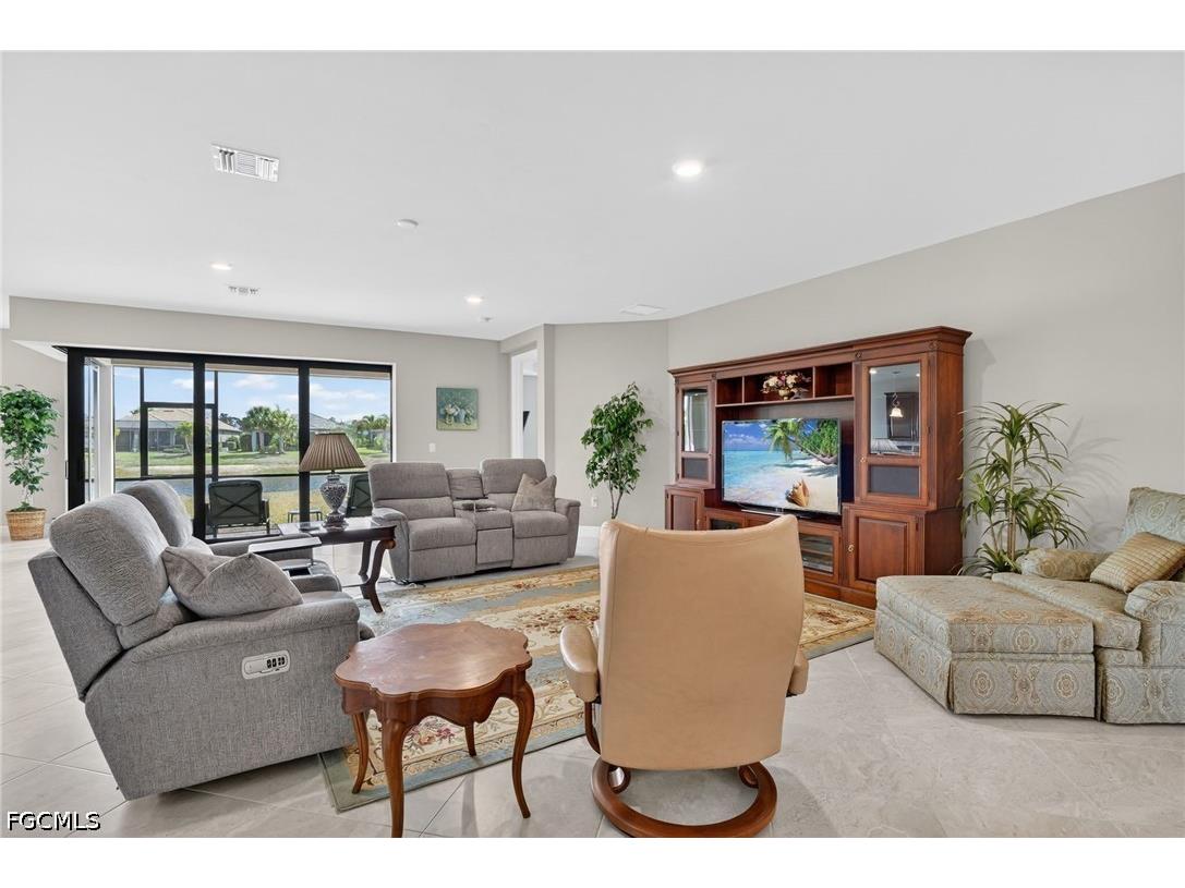 11279 Thurston Chase Fort Myers FL 33913 2026016565 image6