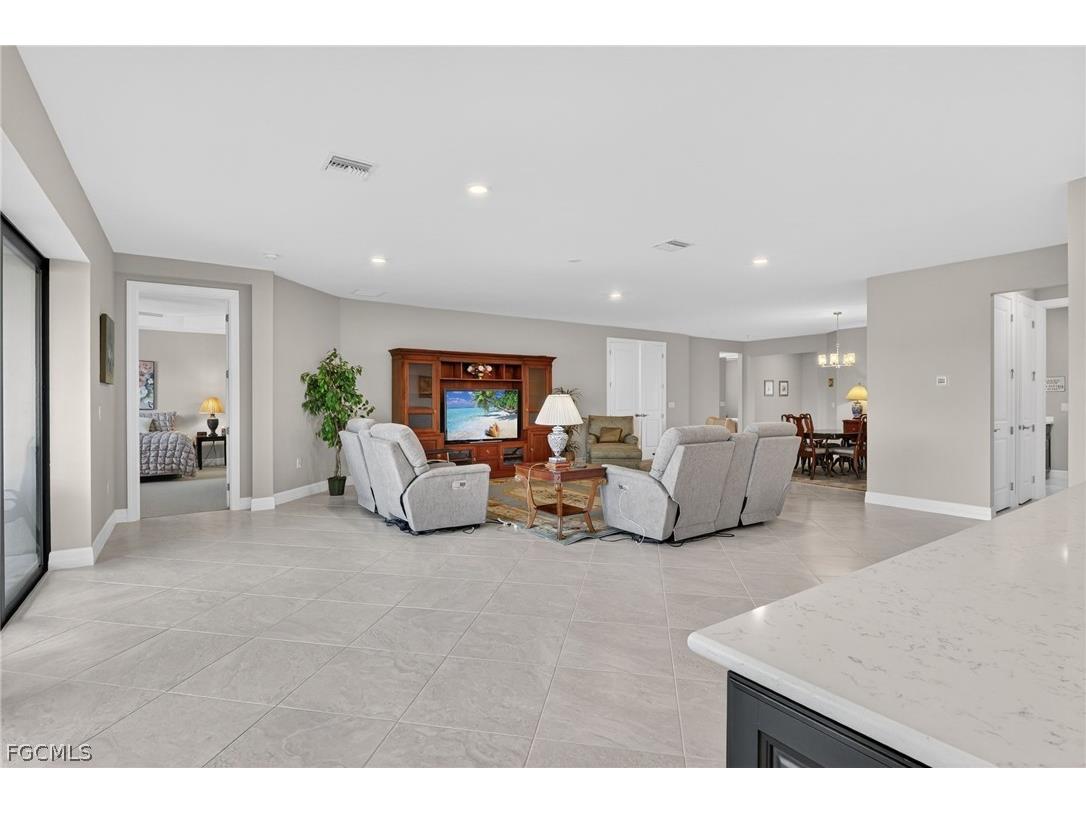 11279 Thurston Chase Fort Myers FL 33913 2026008332 image8