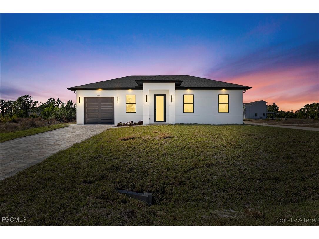 1128 Helen Avenue S Lehigh Acres FL 33974 2026005973 image1