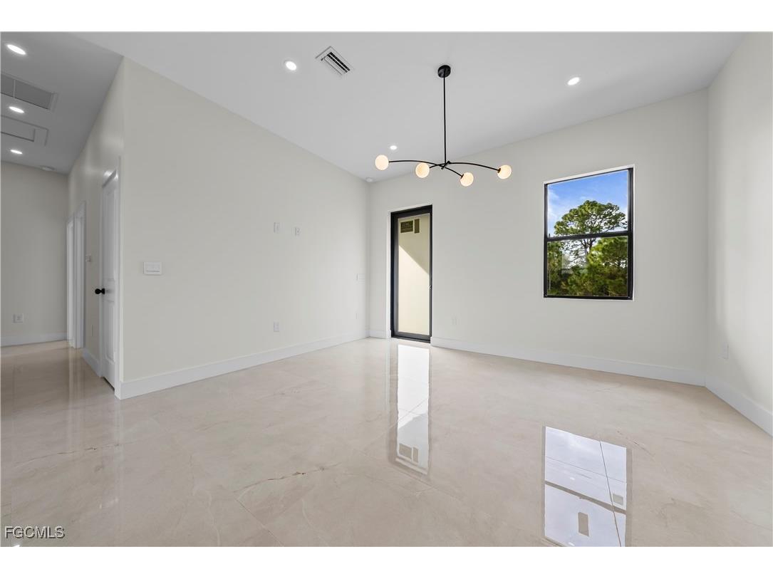 1128 Helen Avenue S Lehigh Acres FL 33974 2026005973 image5