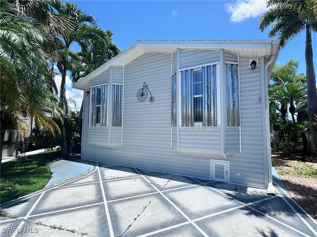 1128 Jade Lake Point Naples FL 34114 225067959 image1