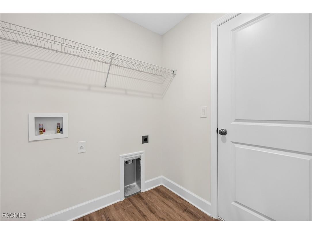 1128 NW 19th Avenue Cape Coral FL 33993 2026004324 image28