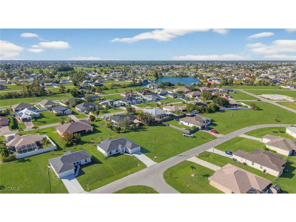 1128 NW 19th Avenue Cape Coral FL 33993 2026004324 image37