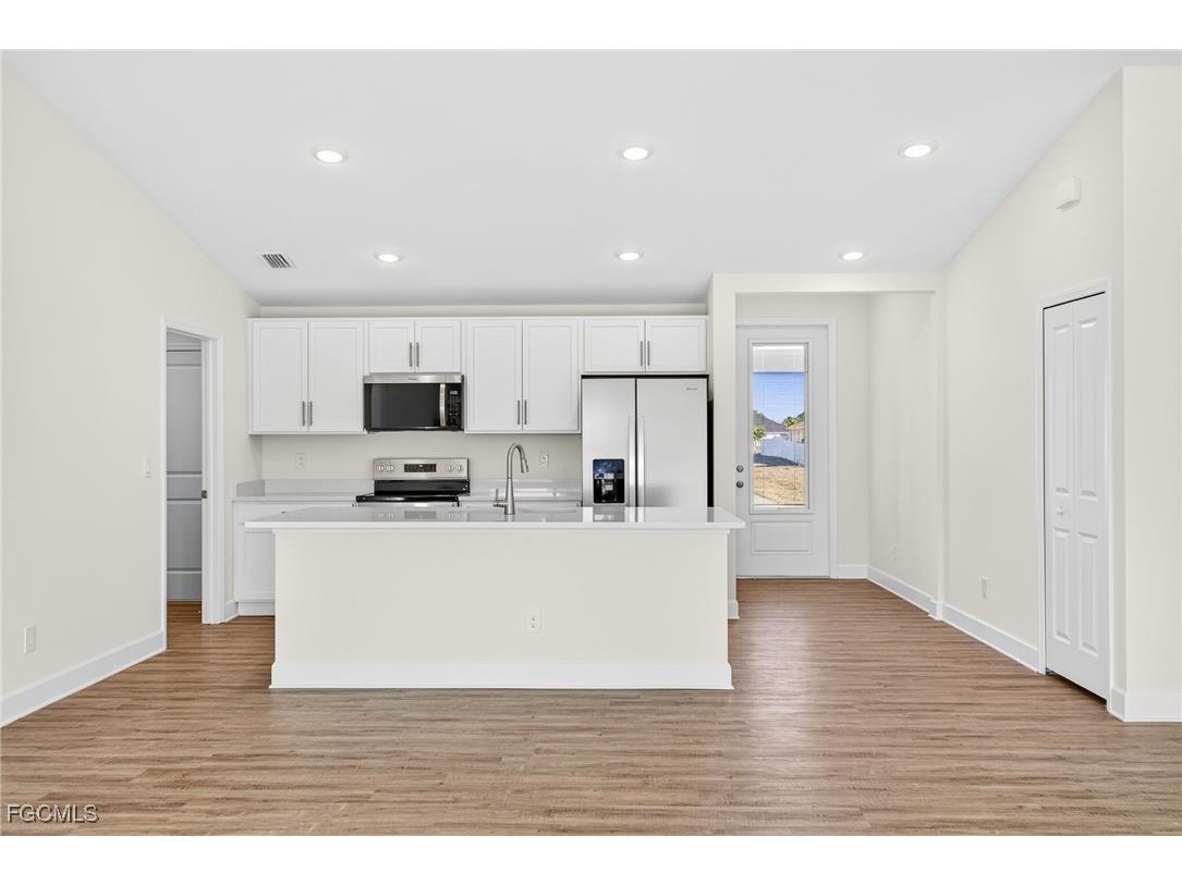 1128 NW 19th Avenue Cape Coral FL 33993 2026004324 image6