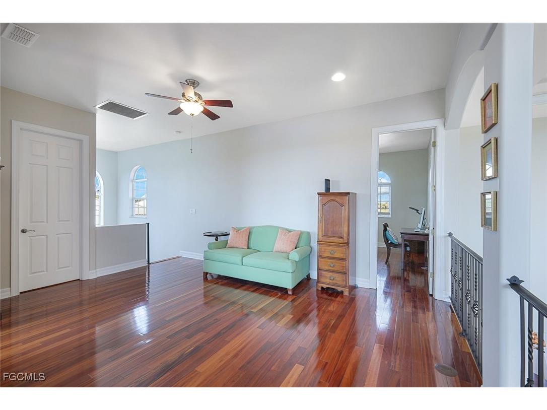 1128 NW 43rd Avenue Cape Coral FL 33993 2025020758 image29