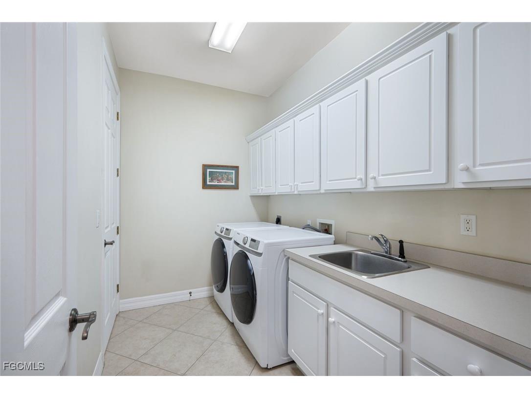 1128 NW 43rd Avenue Cape Coral FL 33993 2025020758 image33