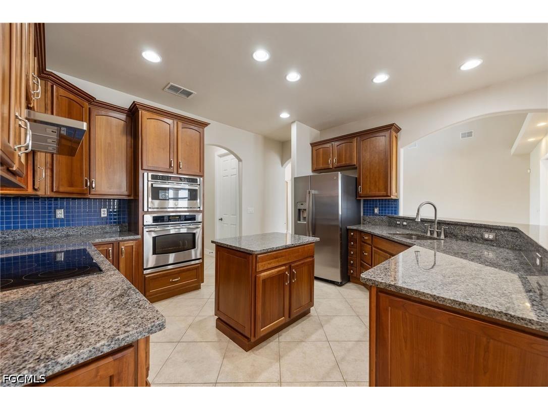 1128 NW 43rd Avenue Cape Coral FL 33993 2026017575 image18