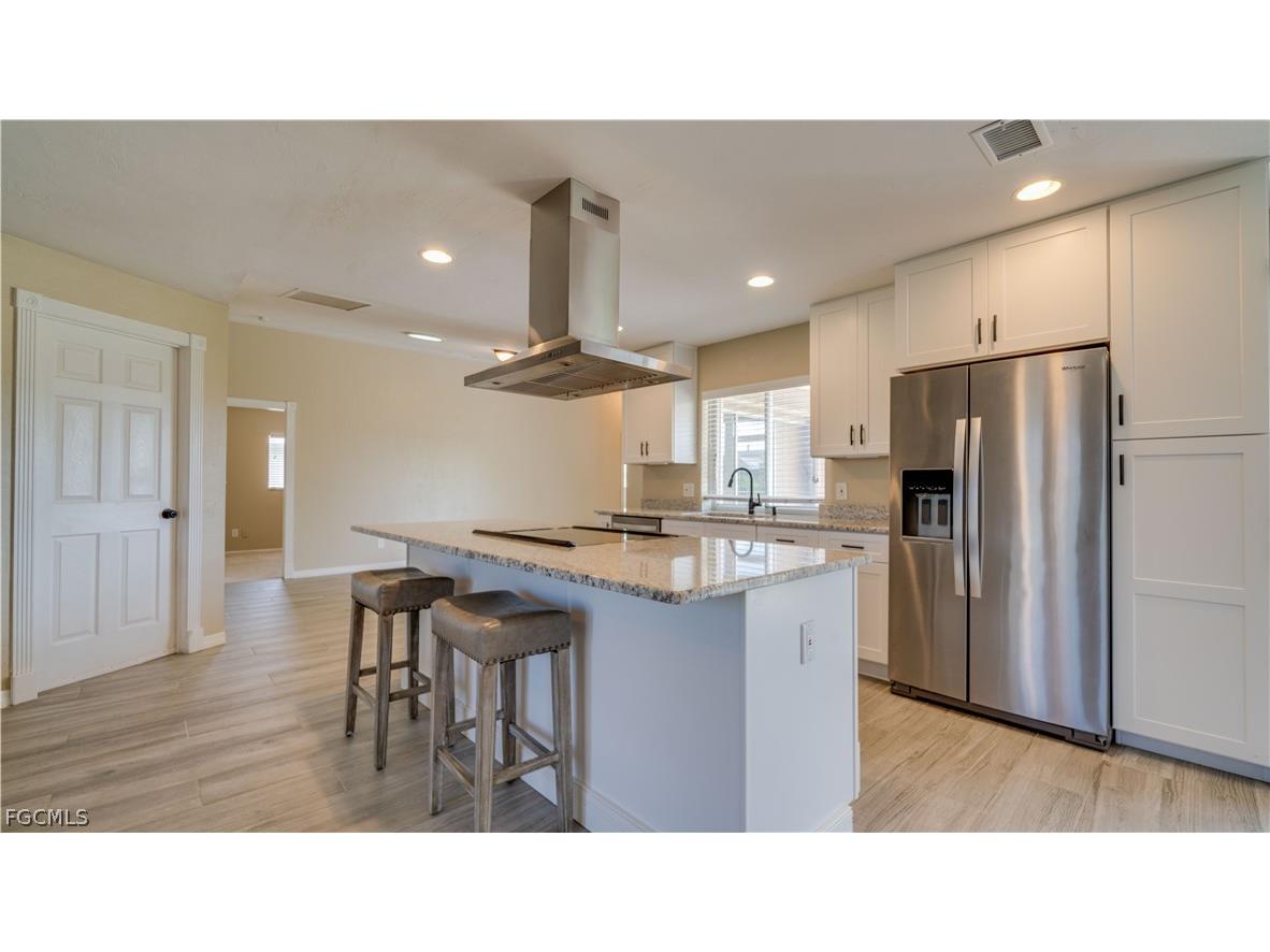 1128 SE 29th Terrace Cape Coral FL 33904 2026010963 image9