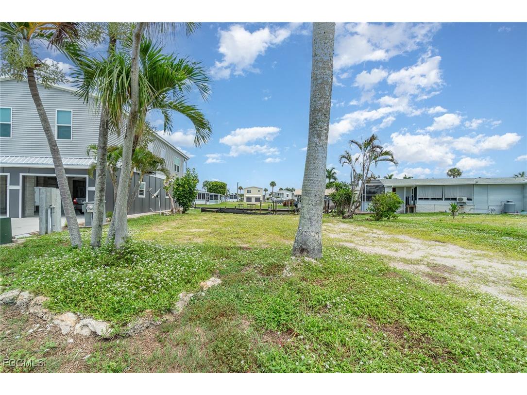 11280 Dogwood Lane Fort Myers Beach FL 33931 225063239 image10