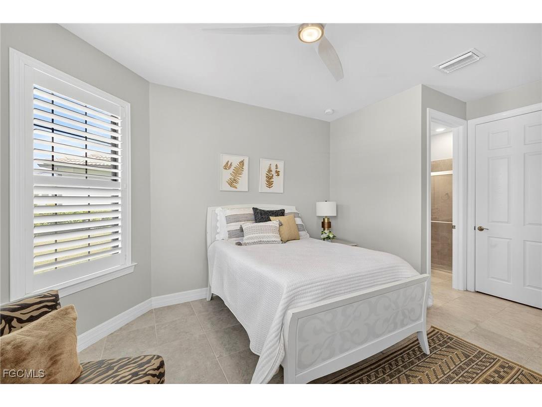 11283 Thurston Chase Fort Myers FL 33913 2025012050 image22