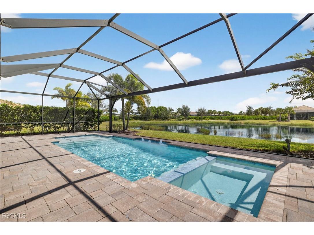 11283 Thurston Chase Fort Myers FL 33913 2025012050 image35