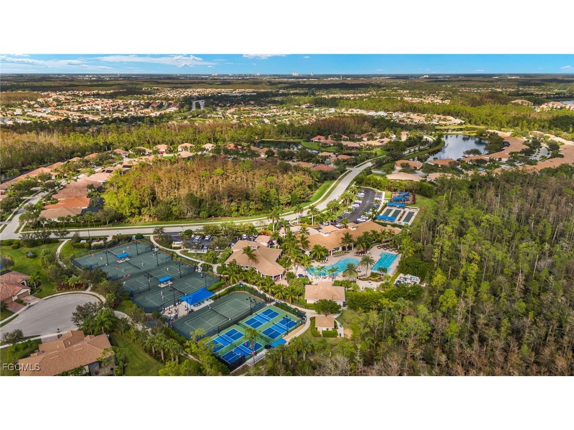 11283 Thurston Chase Fort Myers FL 33913 2025012050 image44