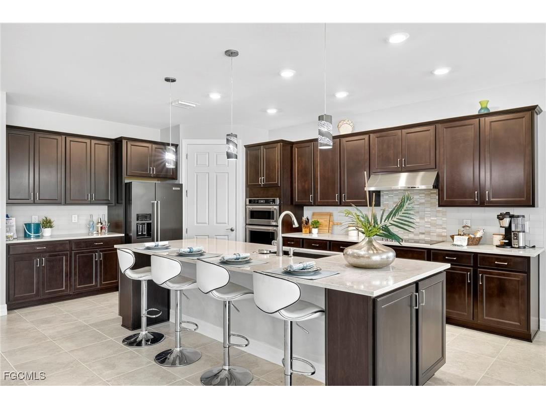 11283 Thurston Chase Fort Myers FL 33913 2025012050 image7