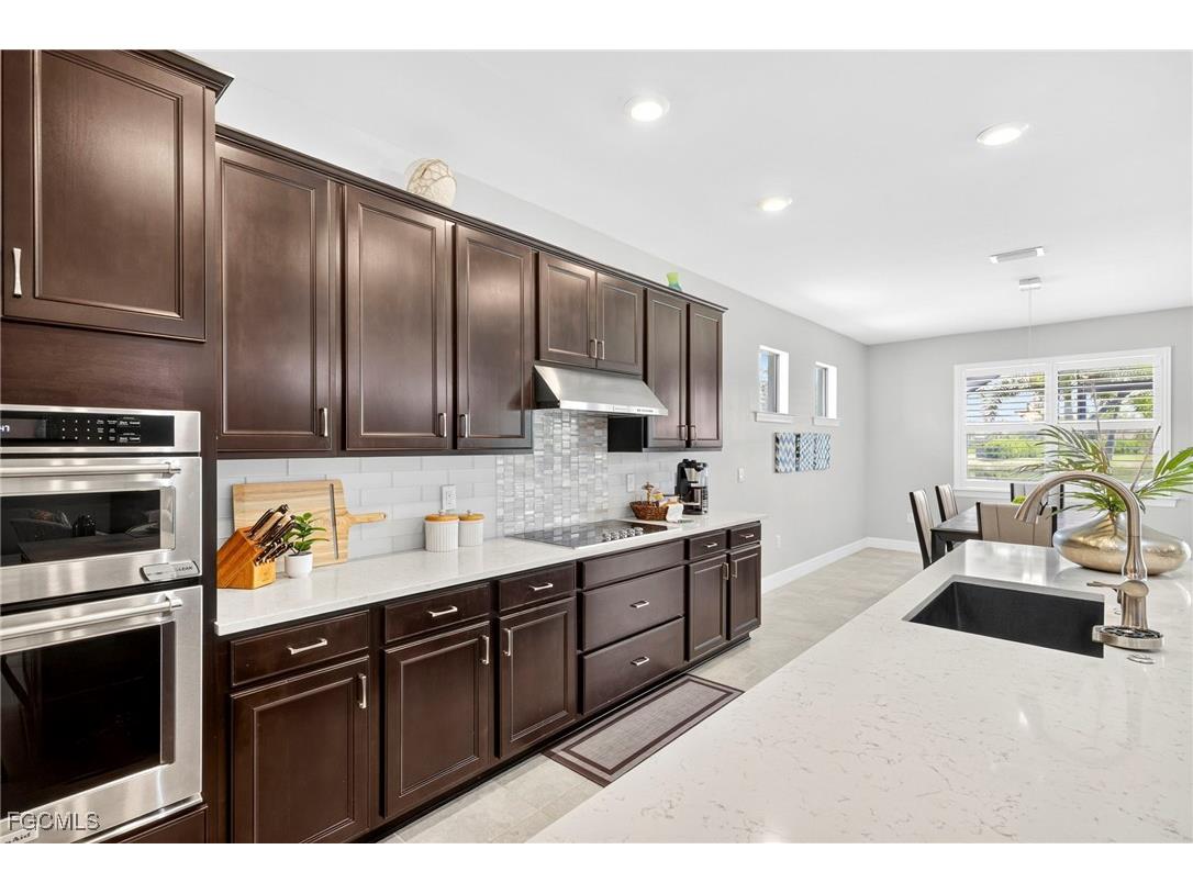 11283 Thurston Chase Fort Myers FL 33913 2025012050 image8