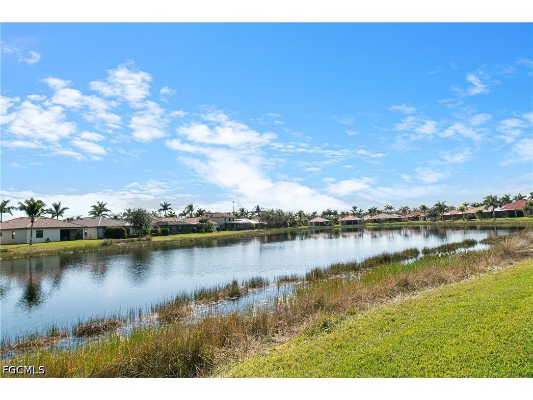 11284 Red Bluff Lane Fort Myers FL 33912 2026020733 image3