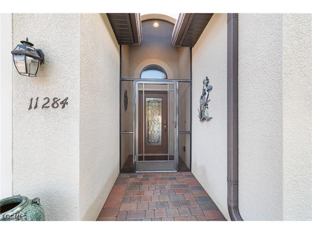11284 Red Bluff Lane Fort Myers FL 33912 2026020733 image5