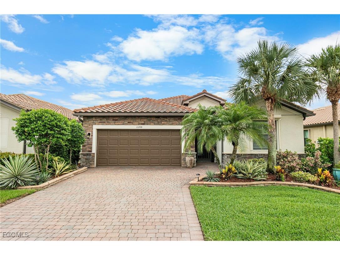 11288 Red Bluff Lane Fort Myers FL 33912 2025013277 image1