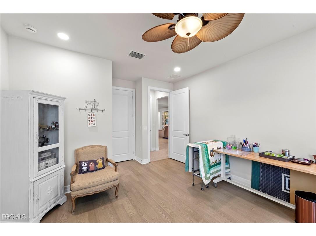 11289 Thurston Chase Fort Myers FL 33913 2025023694 image10