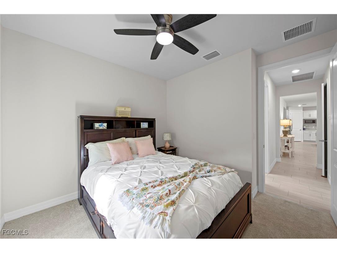 11289 Thurston Chase Fort Myers FL 33913 2025023694 image33