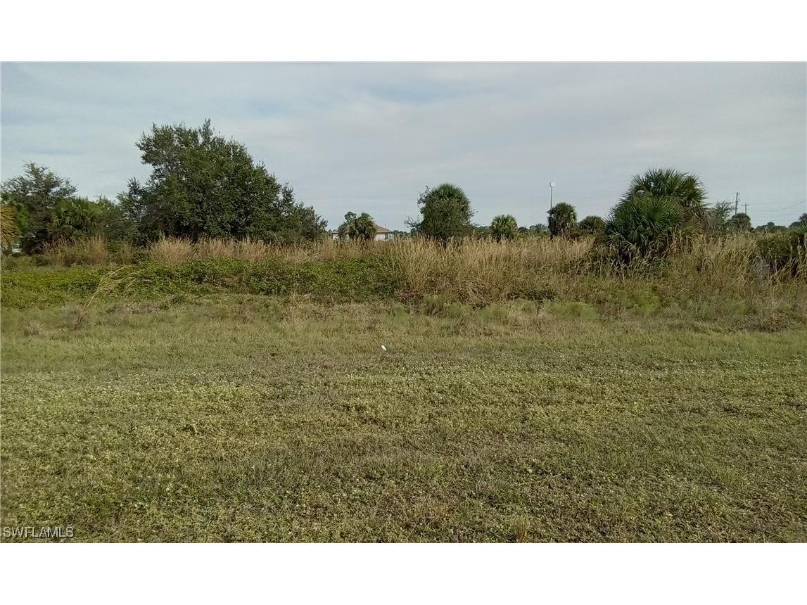 1129-1131 Eisenhower Boulevard Lehigh Acres FL 33974 224013228 image1