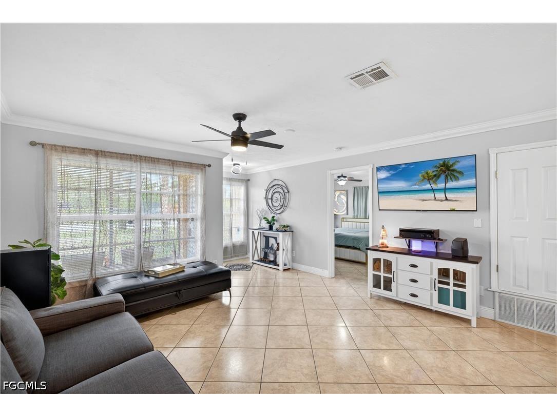 1129 Joel Boulevard Lehigh Acres FL 33936 2026022084 image4