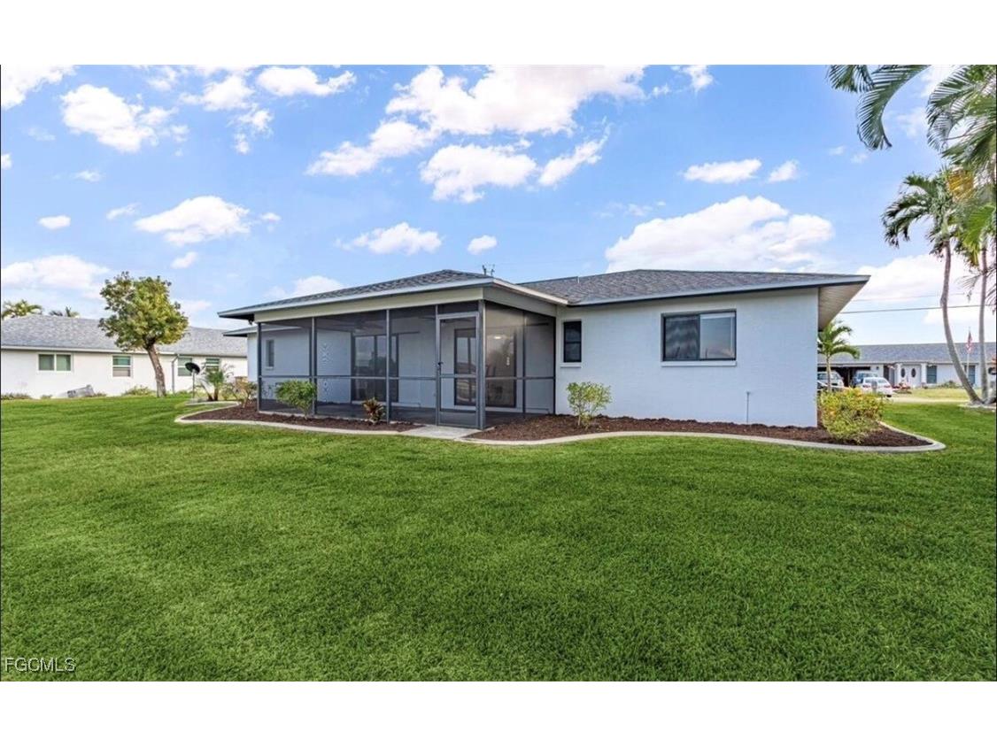 1129 SE 13th Street Cape Coral FL 33990 2026001419 image16