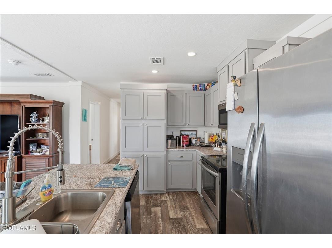 11291 Azalea Lane Fort Myers Beach FL 33931 226001311 image19