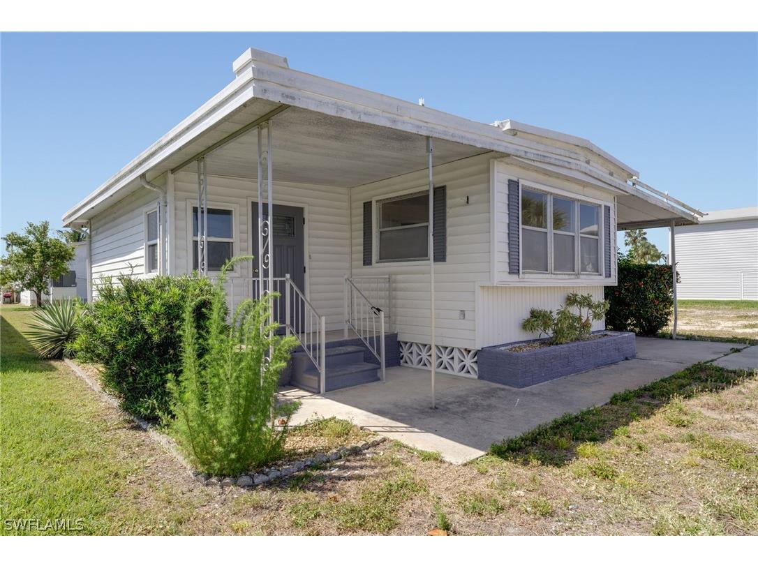 11291 Bayside Boulevard Fort Myers Beach FL 33931 224038823 image1