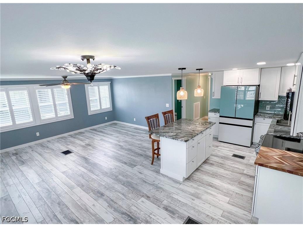 11291 Bougainvillea Lane Fort Myers Beach FL 33931 2026015741 image4