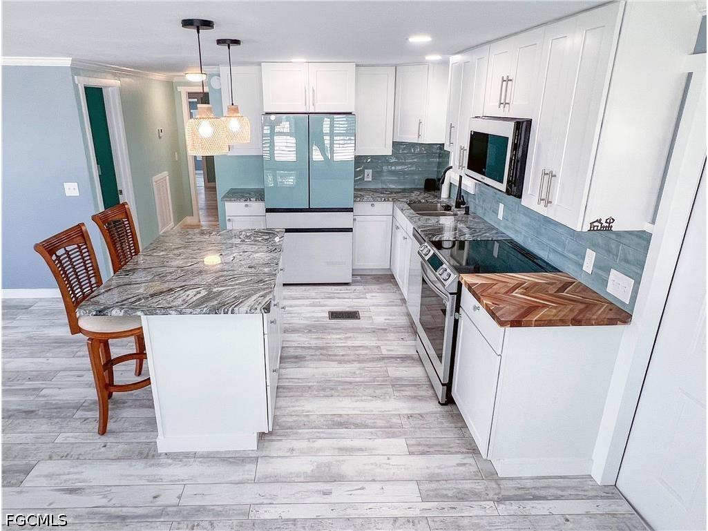 11291 Bougainvillea Lane Fort Myers Beach FL 33931 2026015741 image9