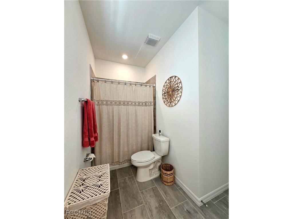 11299 Shady Blossom Drive Fort Myers FL 33913 2025011111 image8