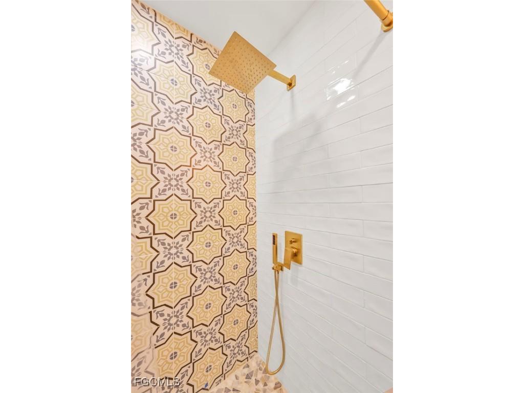 113-119 Fairweather Lane Fort Myers Beach FL 33931 2025020603 image14