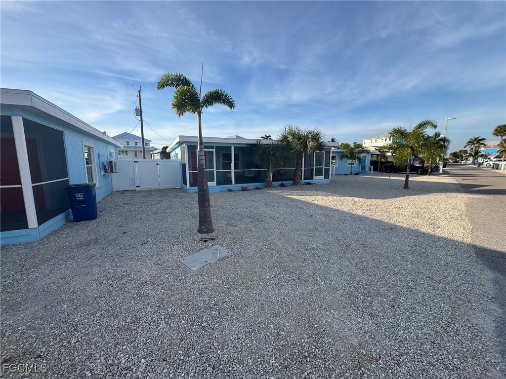 113-119 Fairweather Lane Fort Myers Beach FL 33931 2025020603 image2